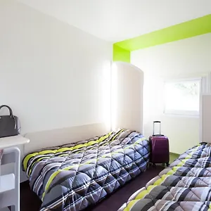 3* Hotel Hotelf1 Moulins Sud